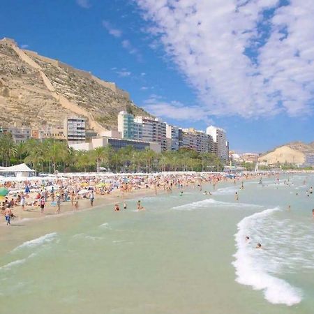 Atico Con Terraza En El Centro De Alicante Apartment Luaran gambar